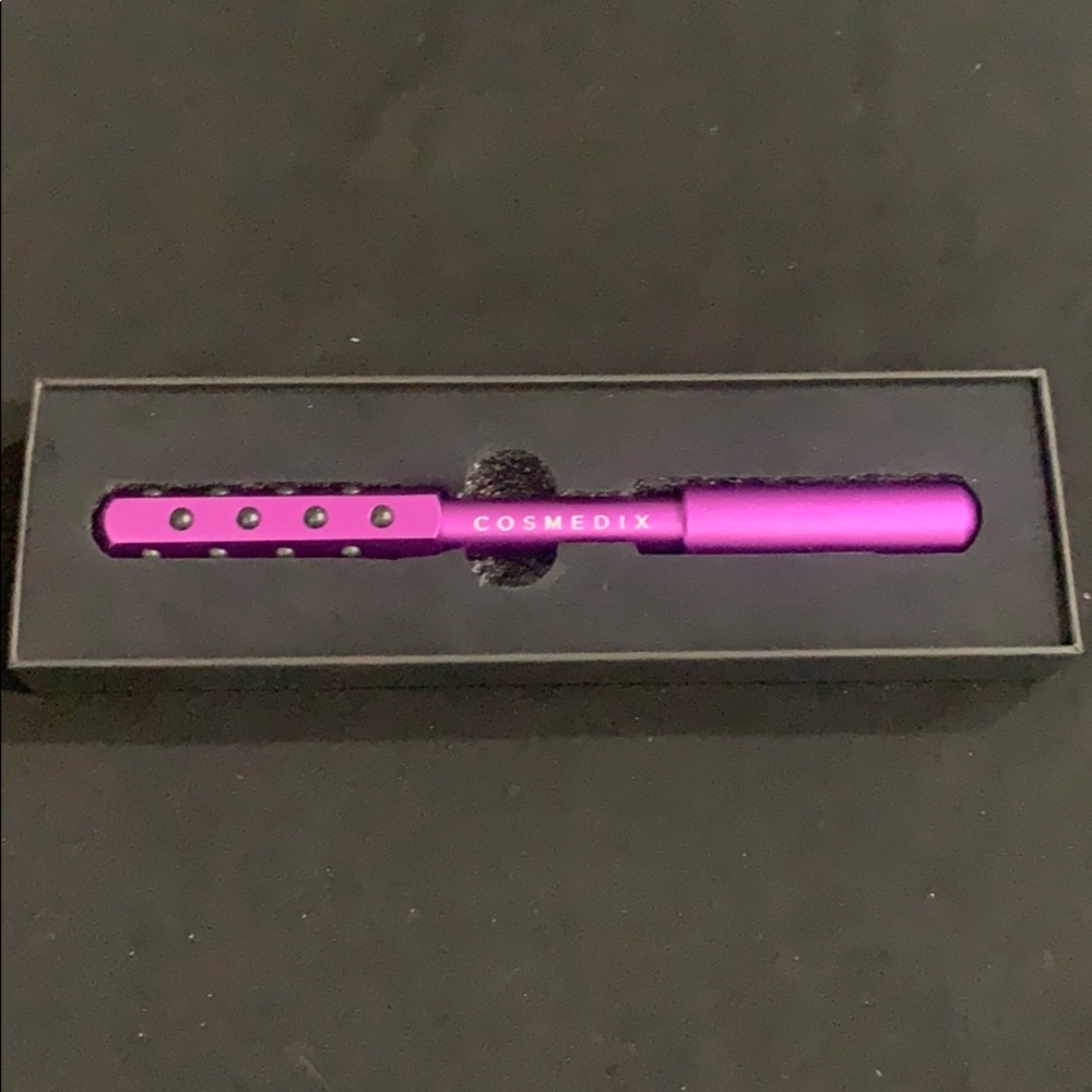 BNIB Cosmedix Face and Body Massage Beauty Roller